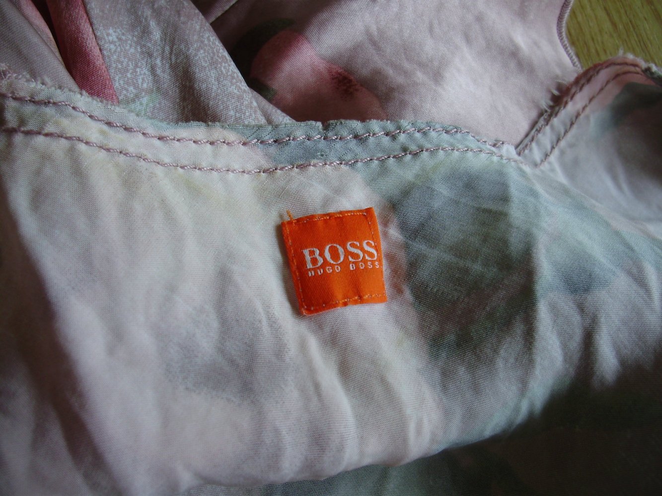 Hugo Boss Kleid rosa bunt Blumen 36 BW Cupro