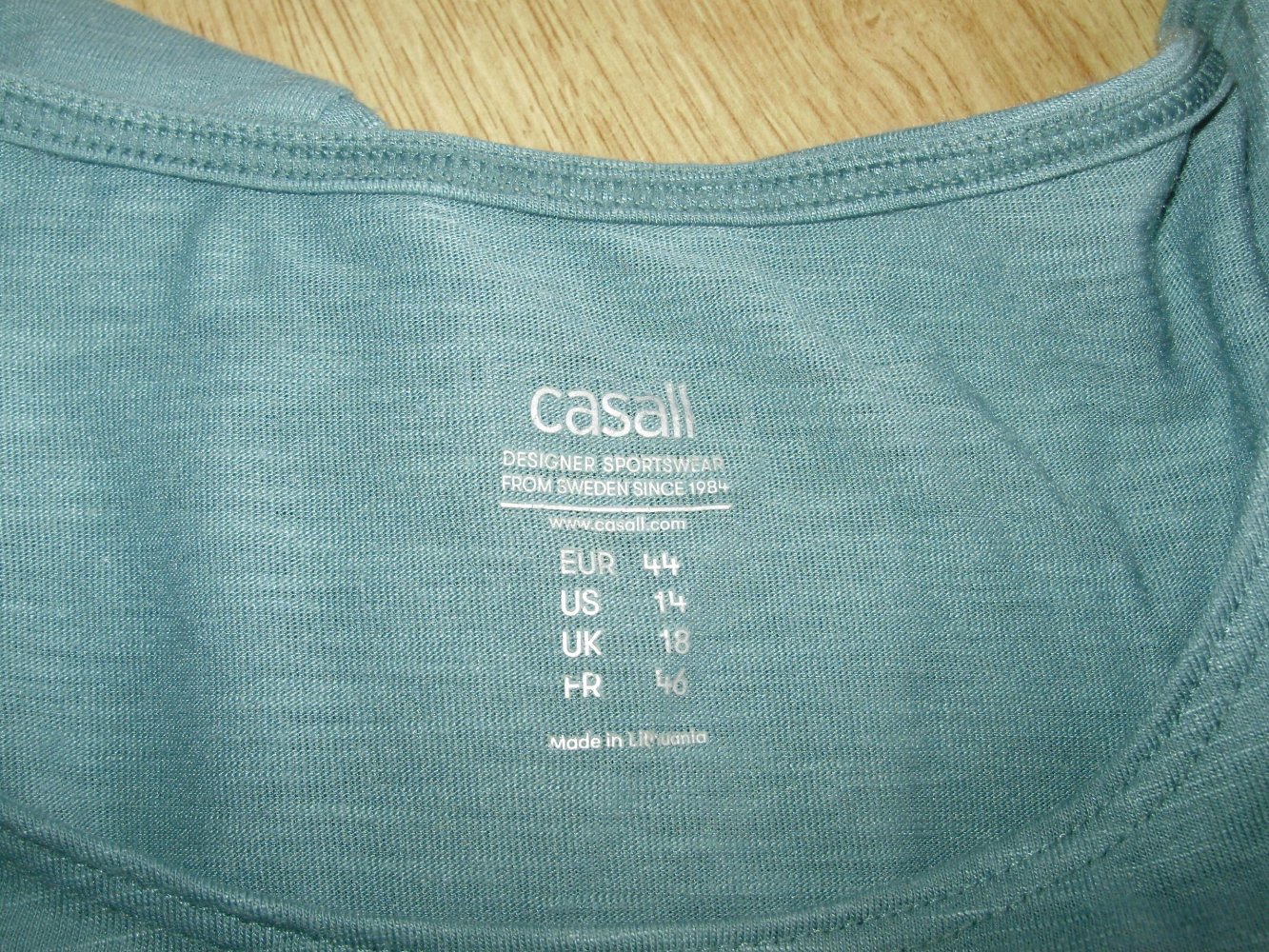 Casall Shirt salbei grün Gr 44