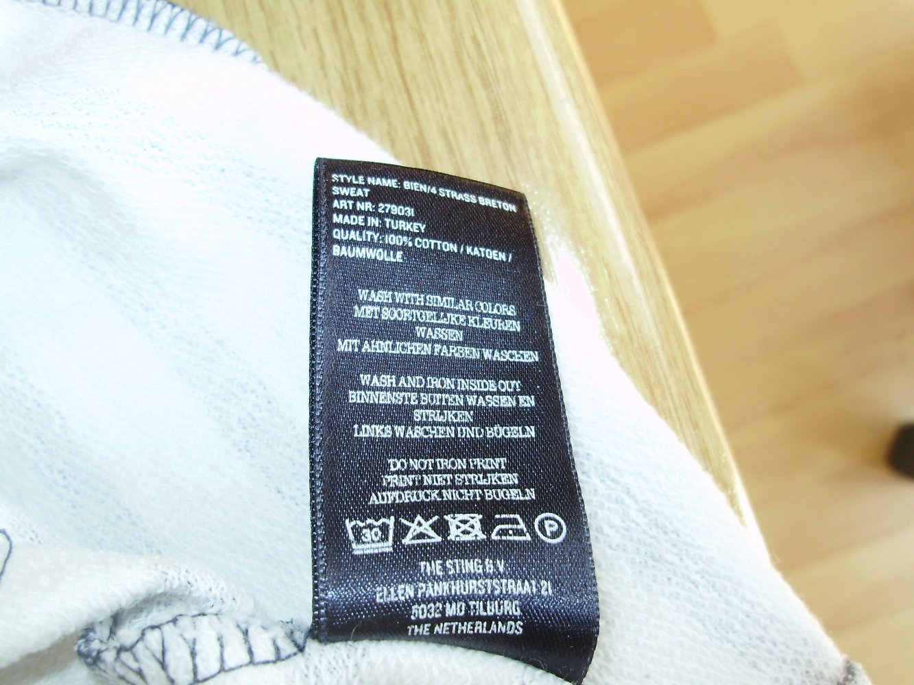 Bien bleu Sweat Marine Perlenstickerei L