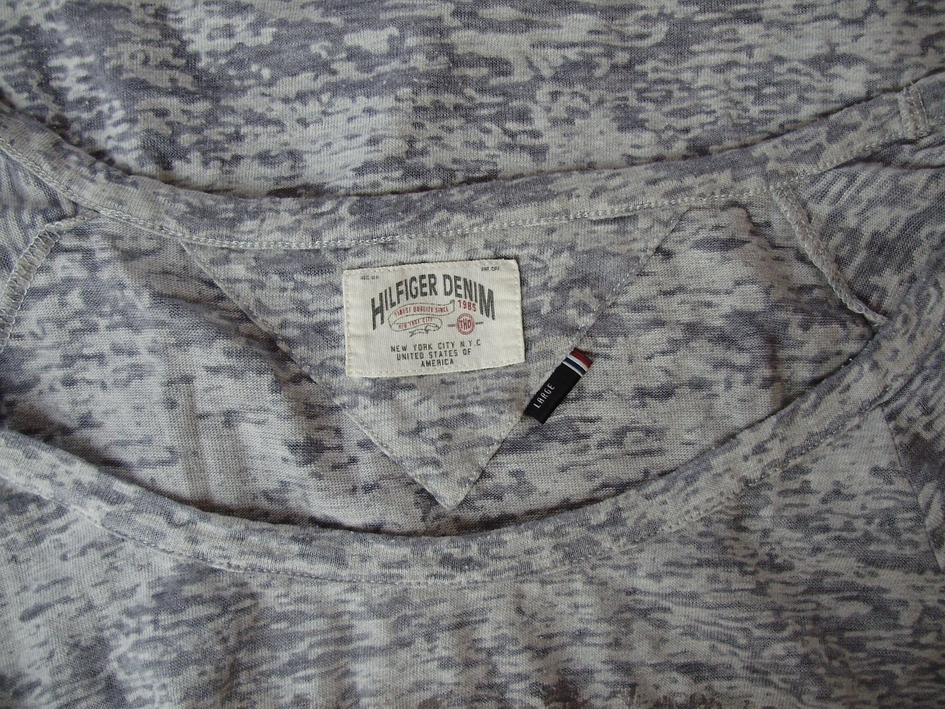 Tommy Hilfiger Shirt leicht locker grau blau Gr L