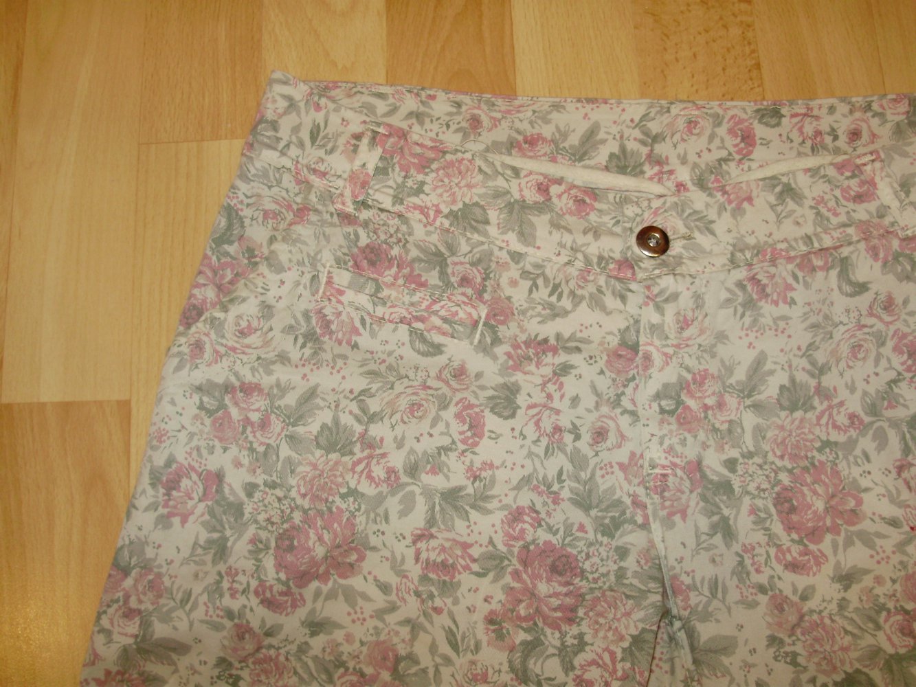 Hose beige rose grün Rosen pastellfarben bequem Gr M