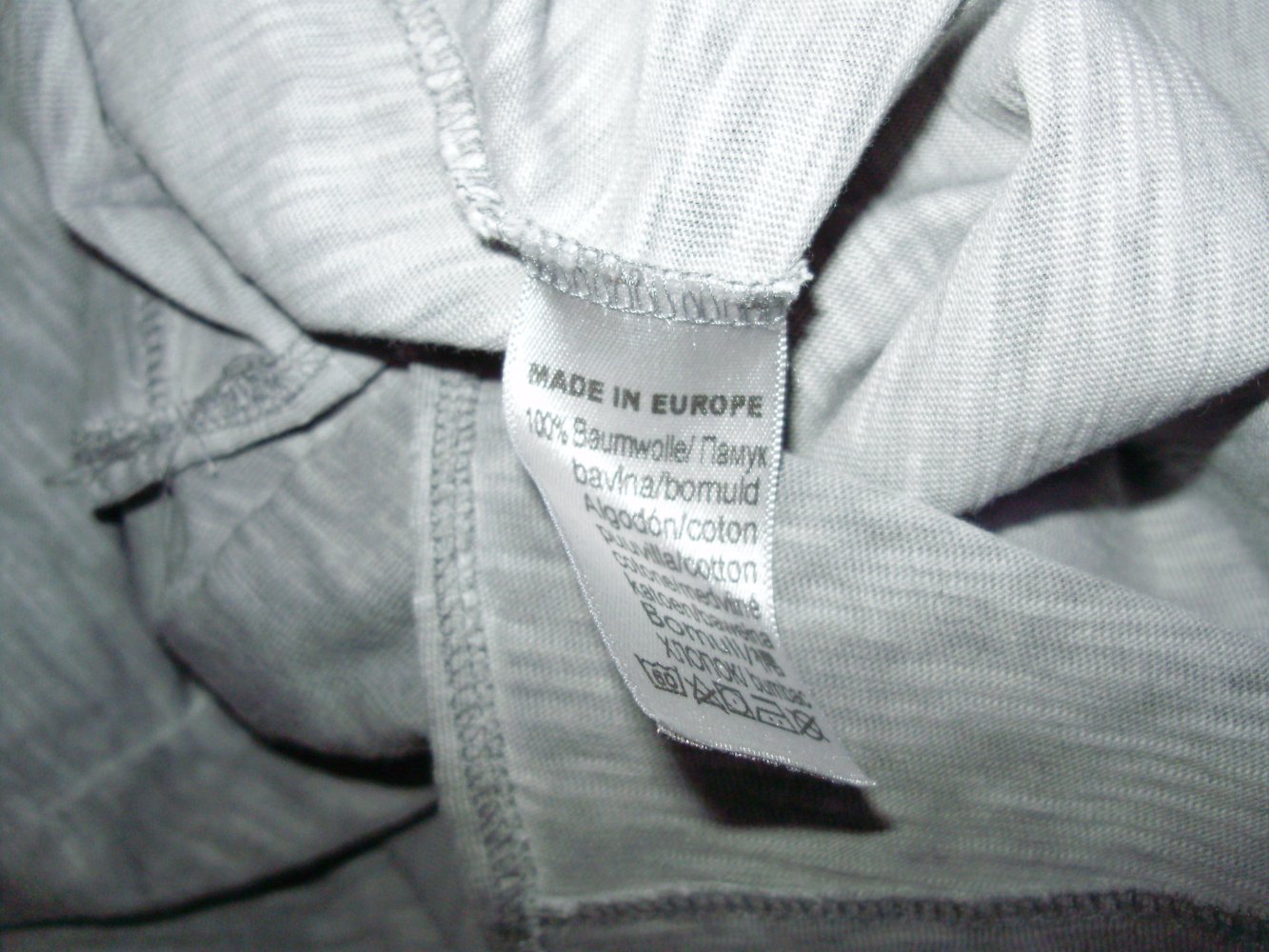 George, Gina & Lucy Kleid grau 