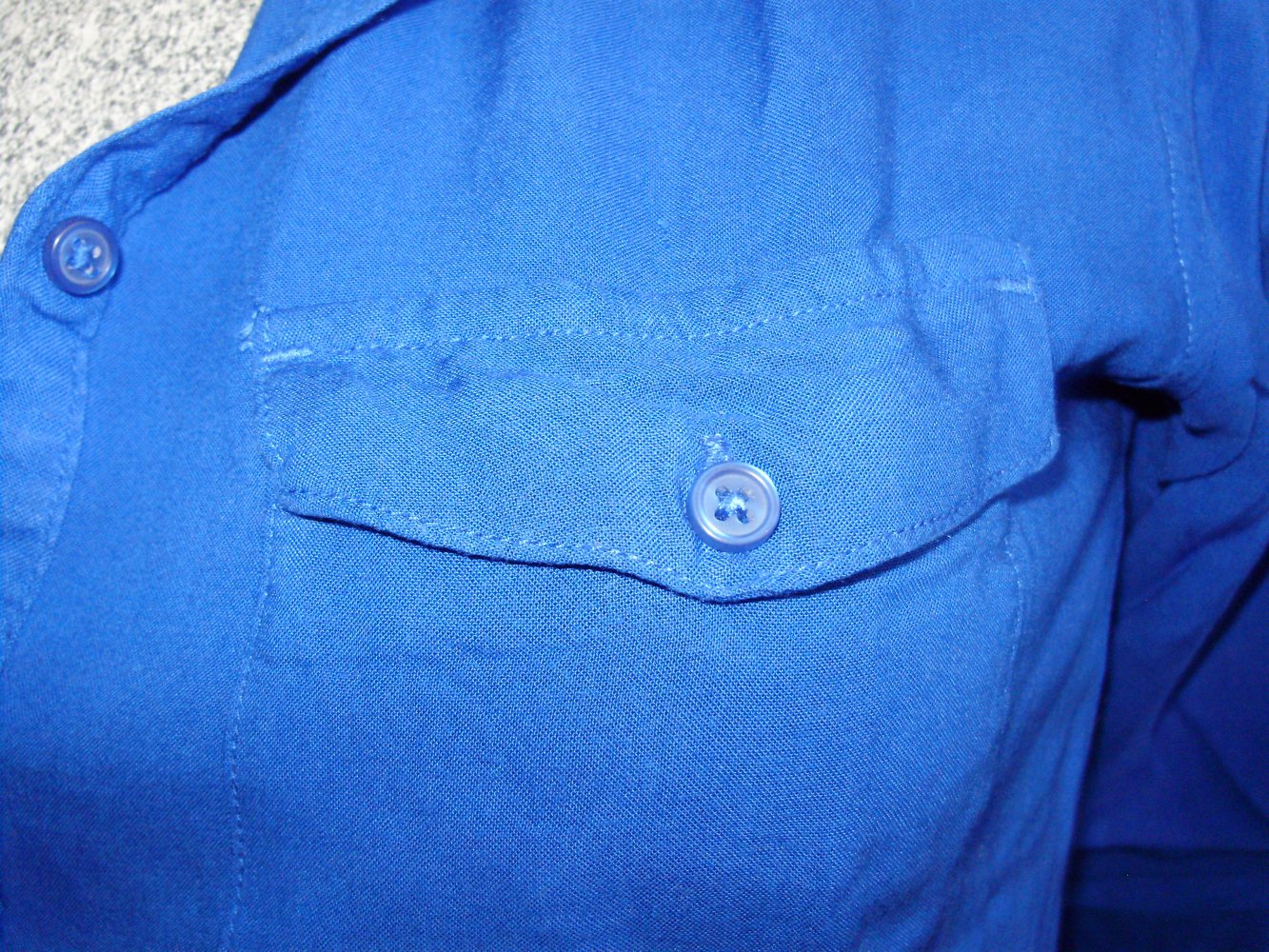 Hollister Bluse wunderschönes Blau weich und angenehm Gr XS / S Topzustand!