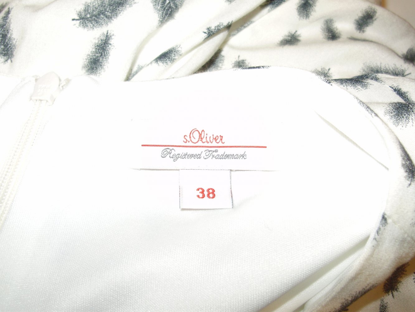 s. oliver Kleid beige Federmuster edel gefüttert 38