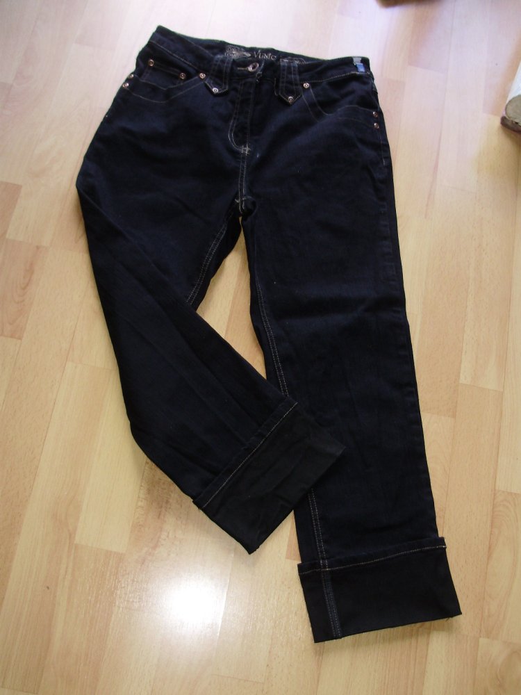 Vunic Jeans schwarz 7/ 8 Länge Gr 36 NEU