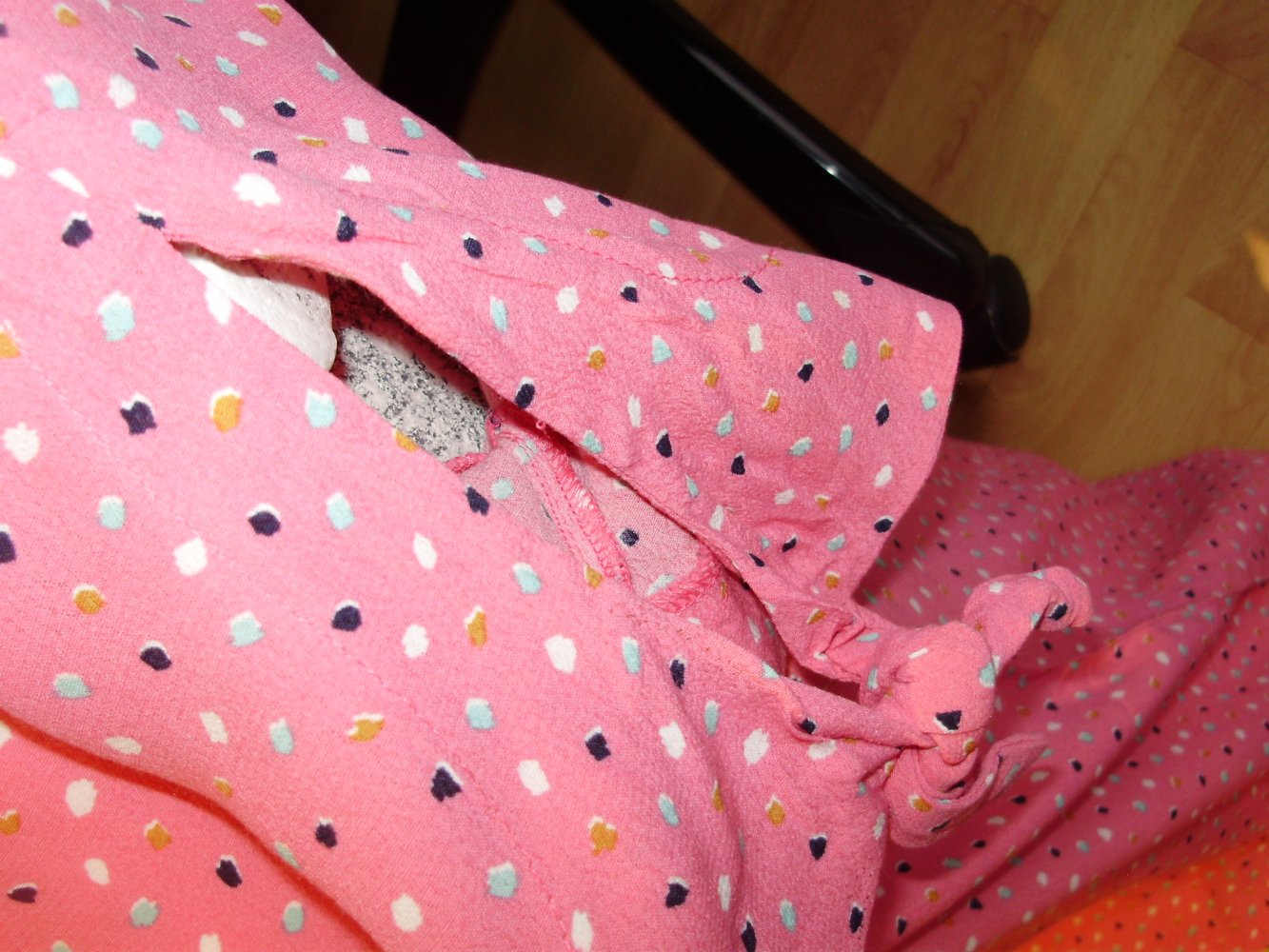 Monki Kleid rosa Muster ausgefallen XS S