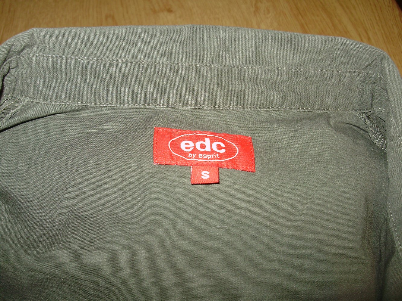 Esprit Bluse khaki olivefarben Knöpfe Stretch Gr S