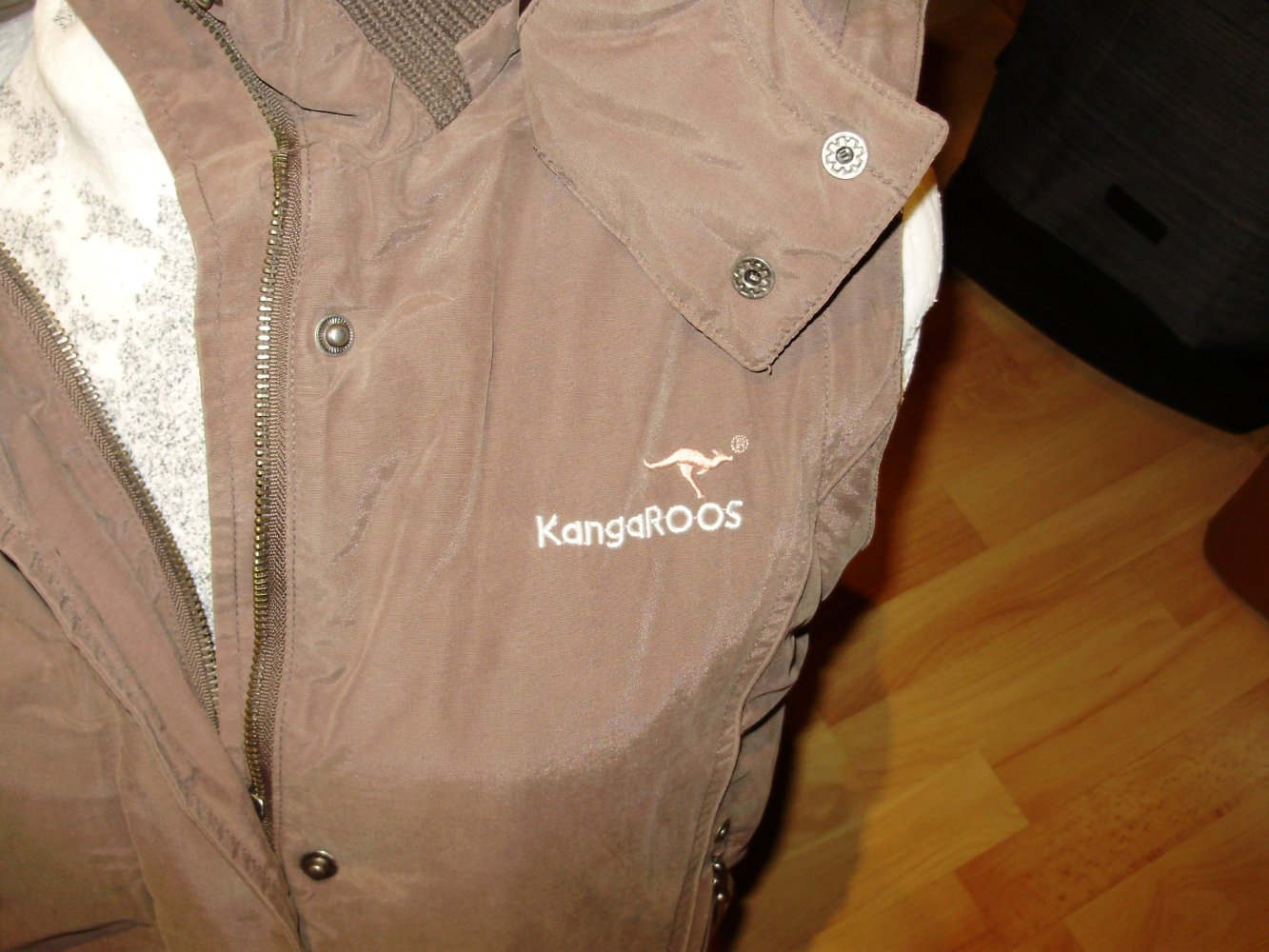 Kangaroos Winter Daunen Weste khaki braun 34 = S