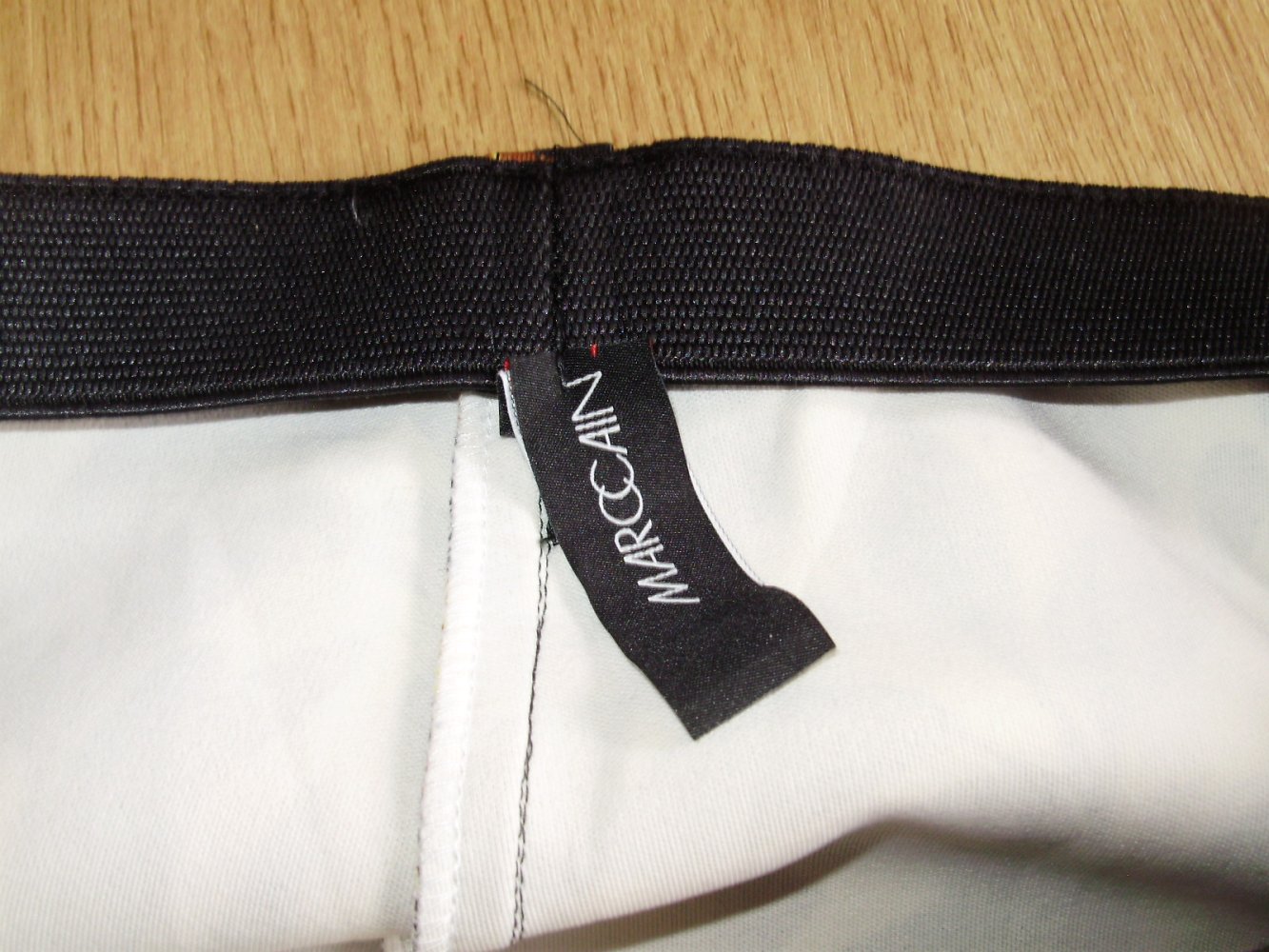 Marc Cain Hose Stretch braun schwarz gelb Muster M