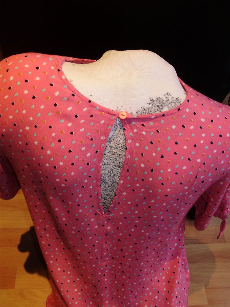 Monki Kleid rosa Muster ausgefallen XS S