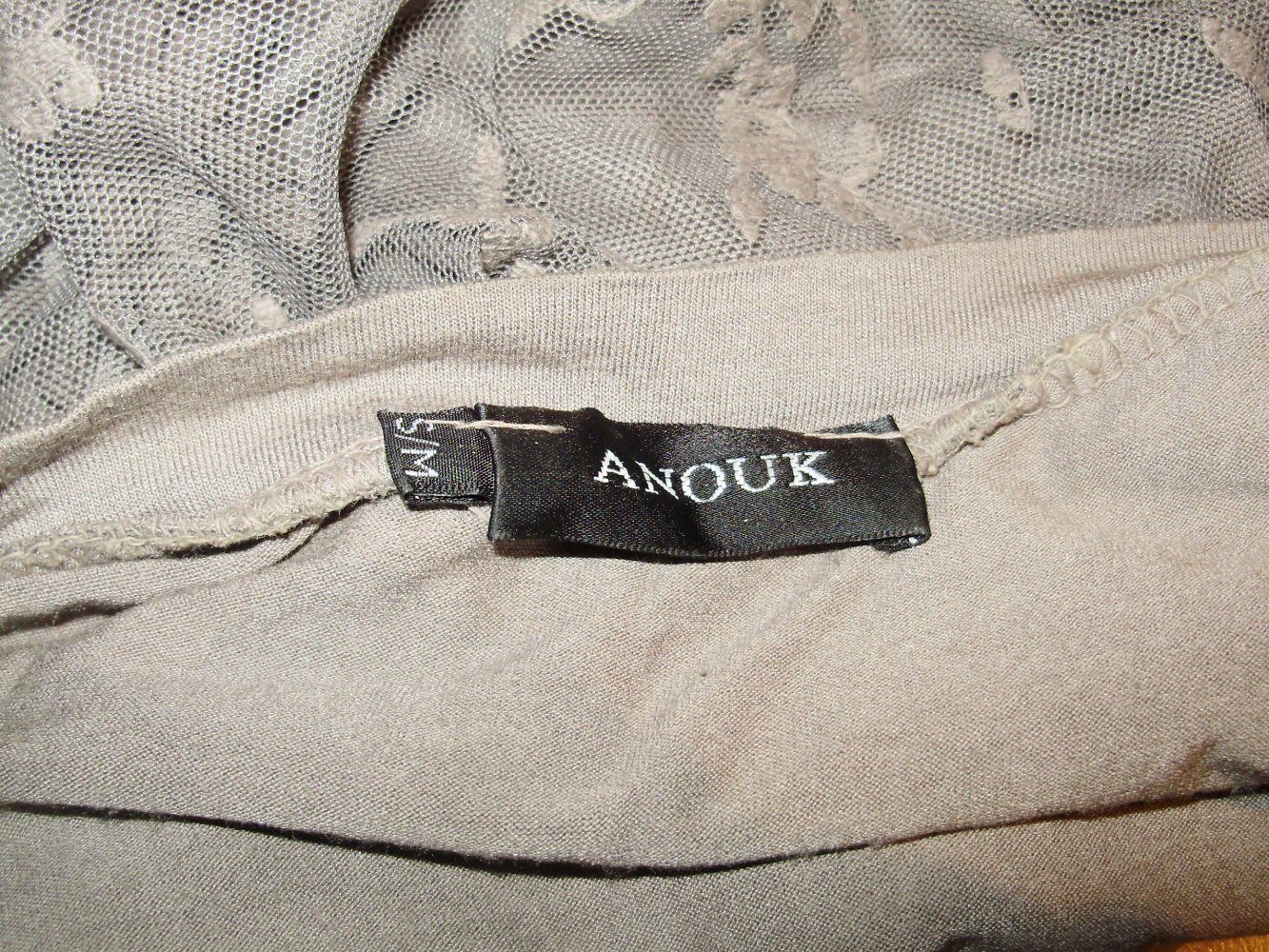 Anouk Kleid braun Spitze gefüttert M passend