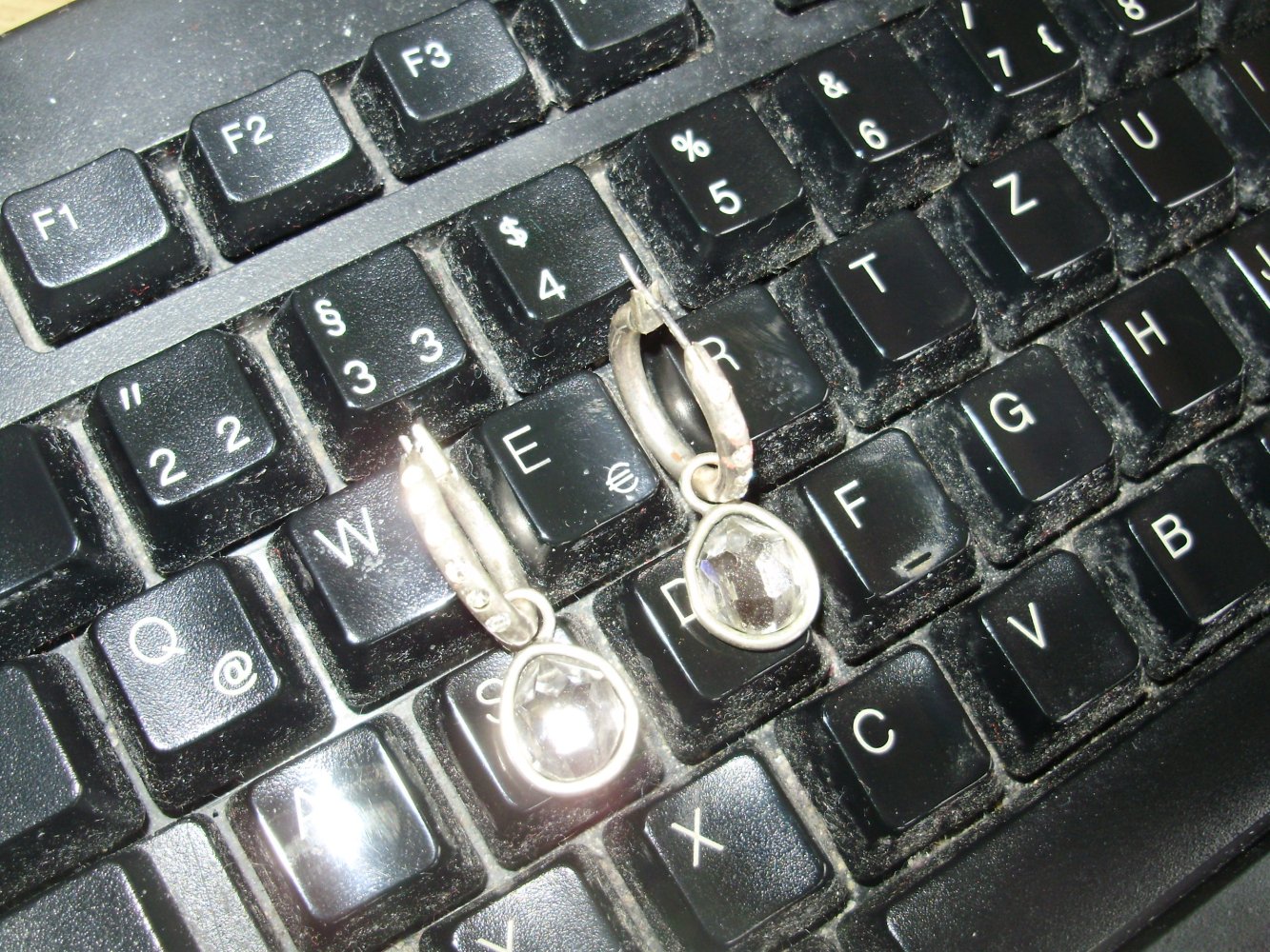 A&L Creolen mit Anhänger Stein grau