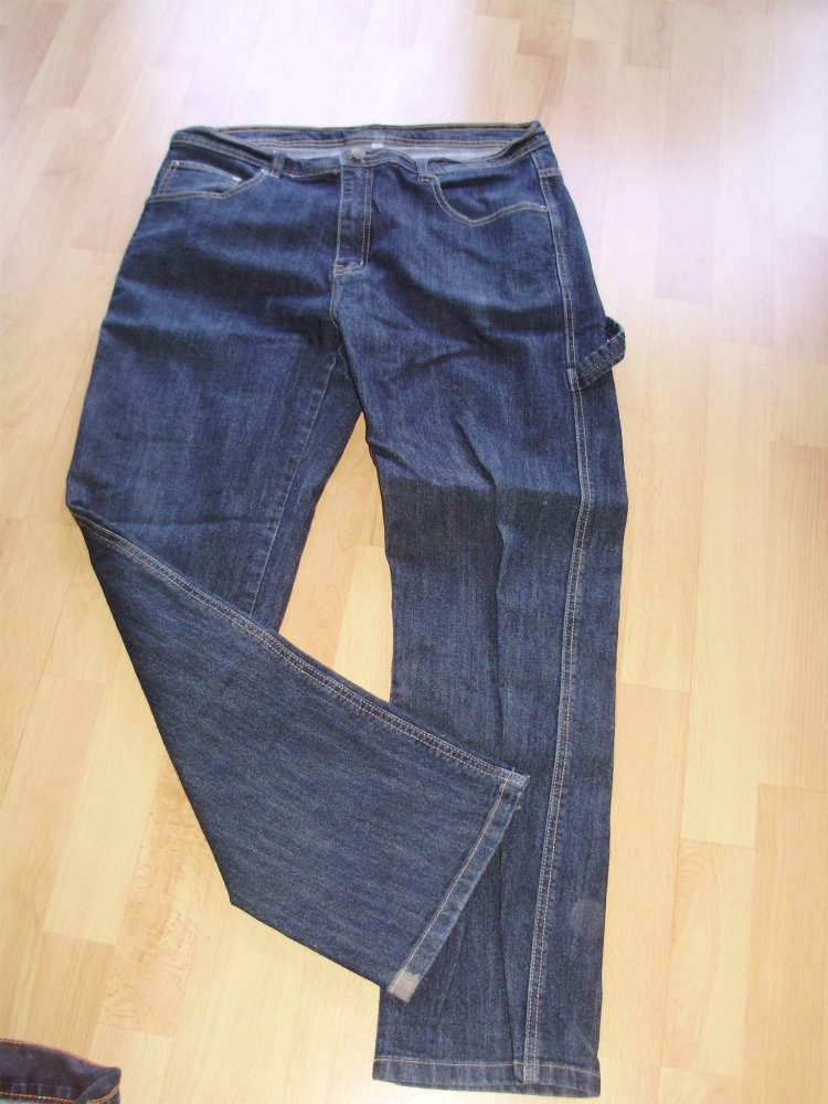 Jeans Gr 25 = L wie neu