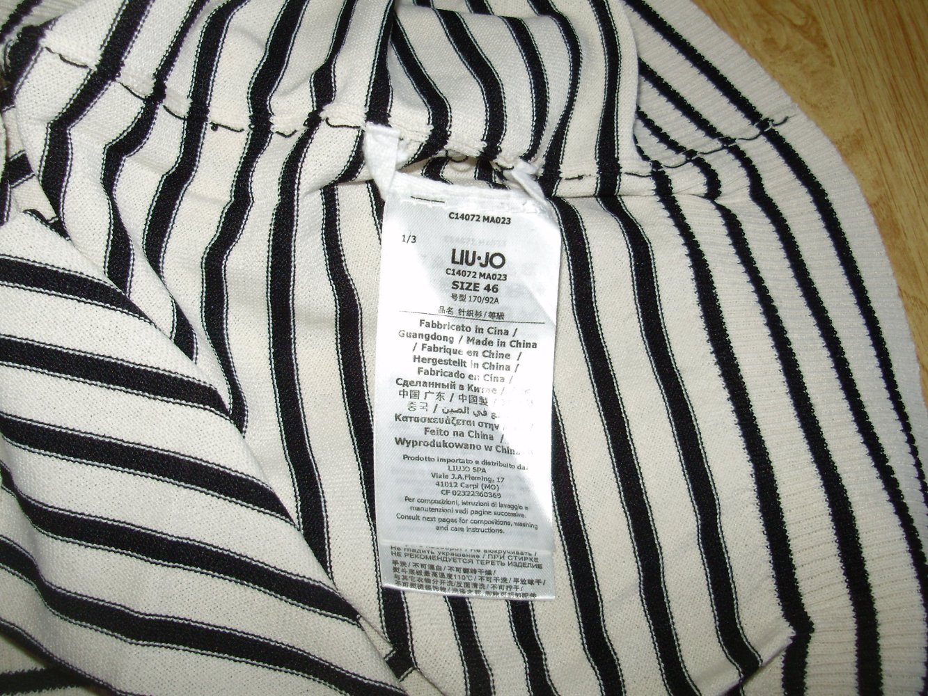 Liu Jo Cardigan beige schwarze Streifen verdeckte Drückerleiste 46