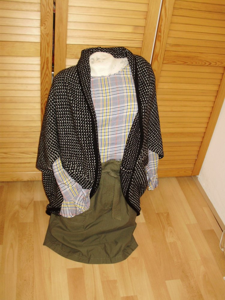 Promod Rock knielang khaki ausgefallen S M