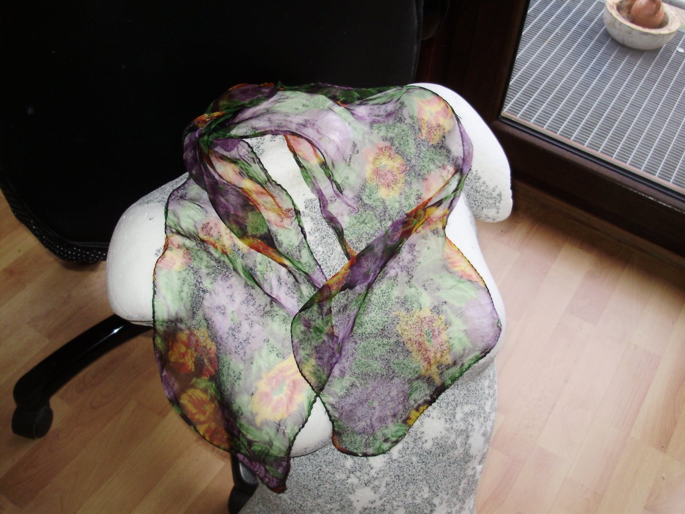 Schal ganz zart 16 x 90 cm sehr schöne Farben