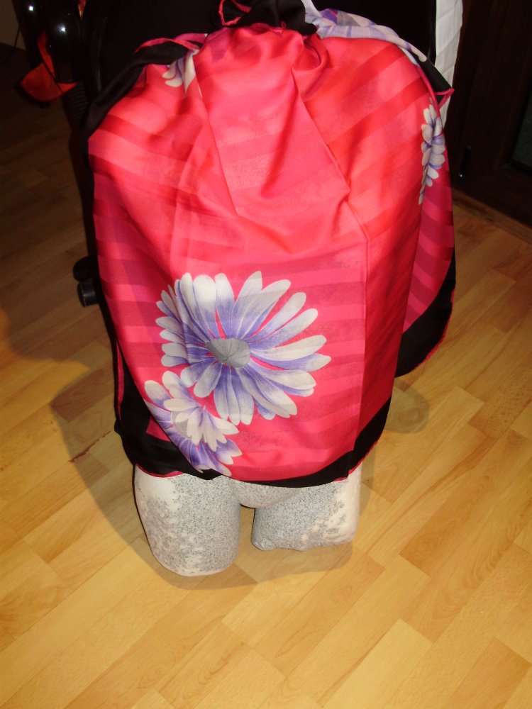 Tuch wie BW 87 x 87 cm rot Blume NEU