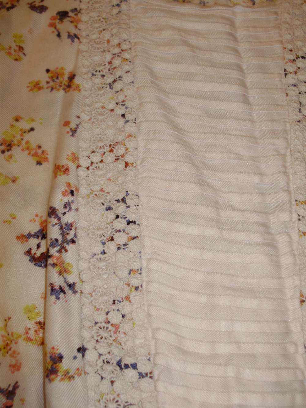 Kaffe Kleid Tunika beige Blumen Spitze Langarmweich und angenehm Gr 38