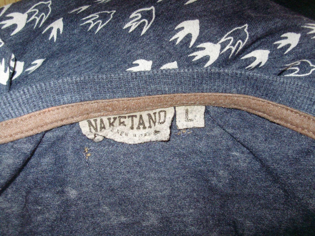 Naketano Shirt blau Schwalben breites Bündchen L