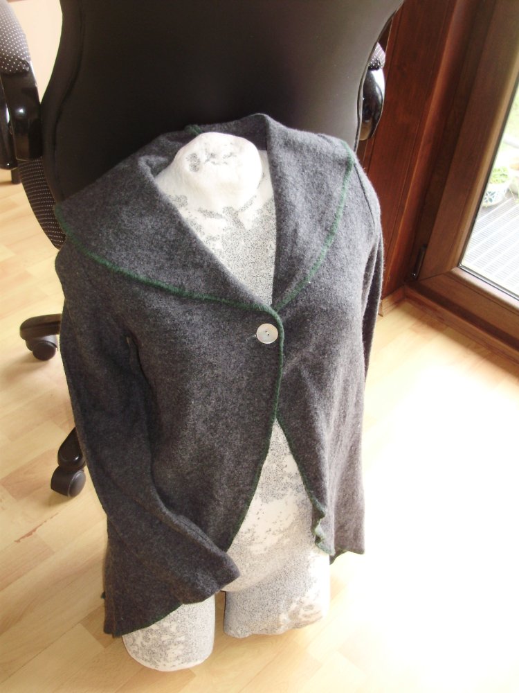 H. Moser Jacke grau 100% Wolle 36 M