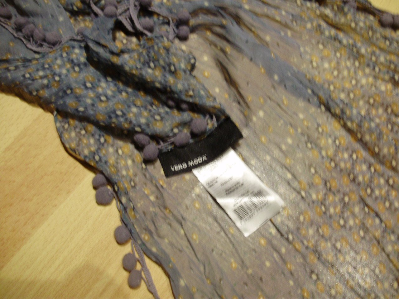 vero moda Tuch Dreieckstuch blau Blumen weich Bommeln wie neu