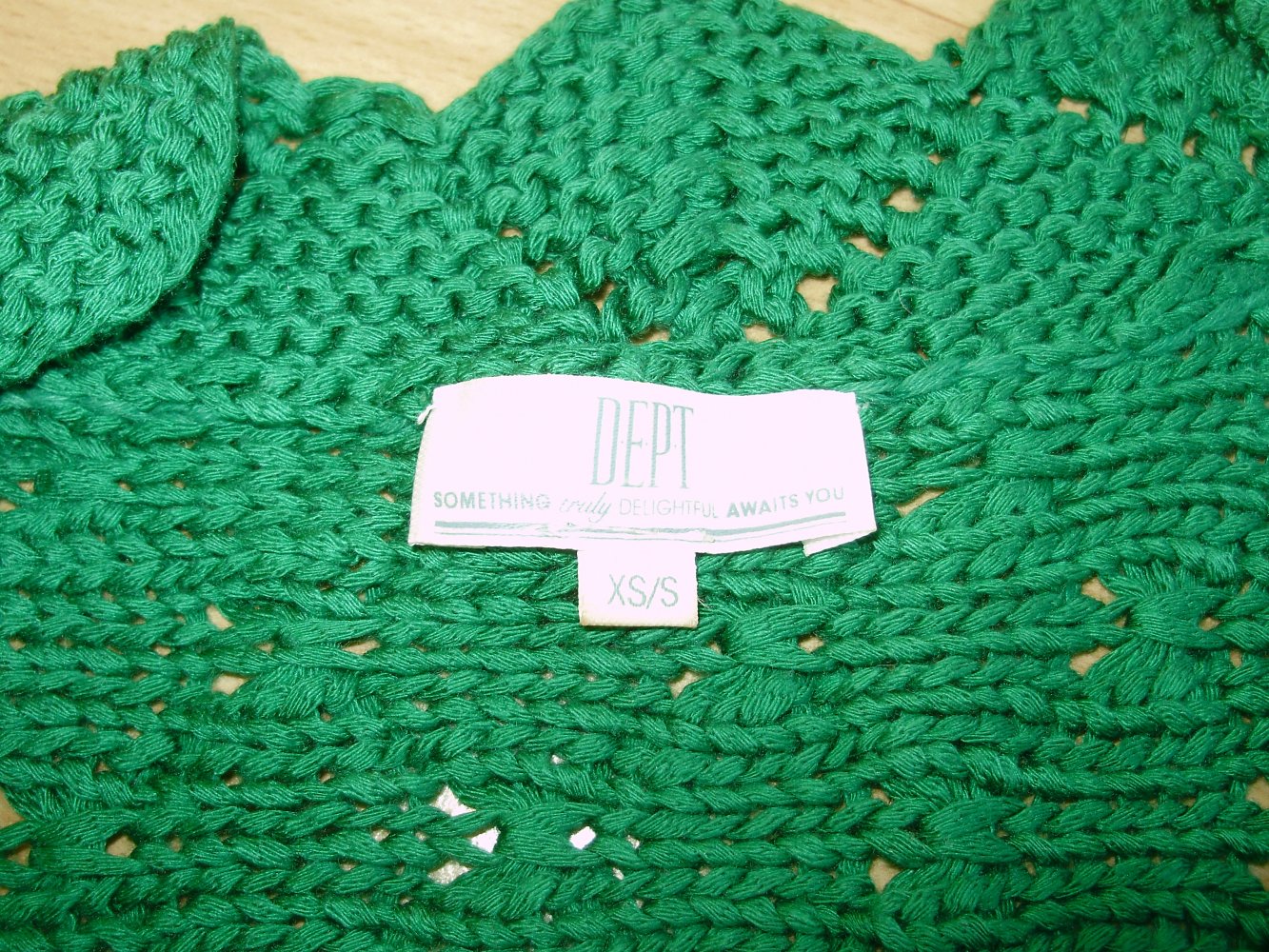 DEPT Cardigan saftiges Grün Grobstrick Muster XS / S