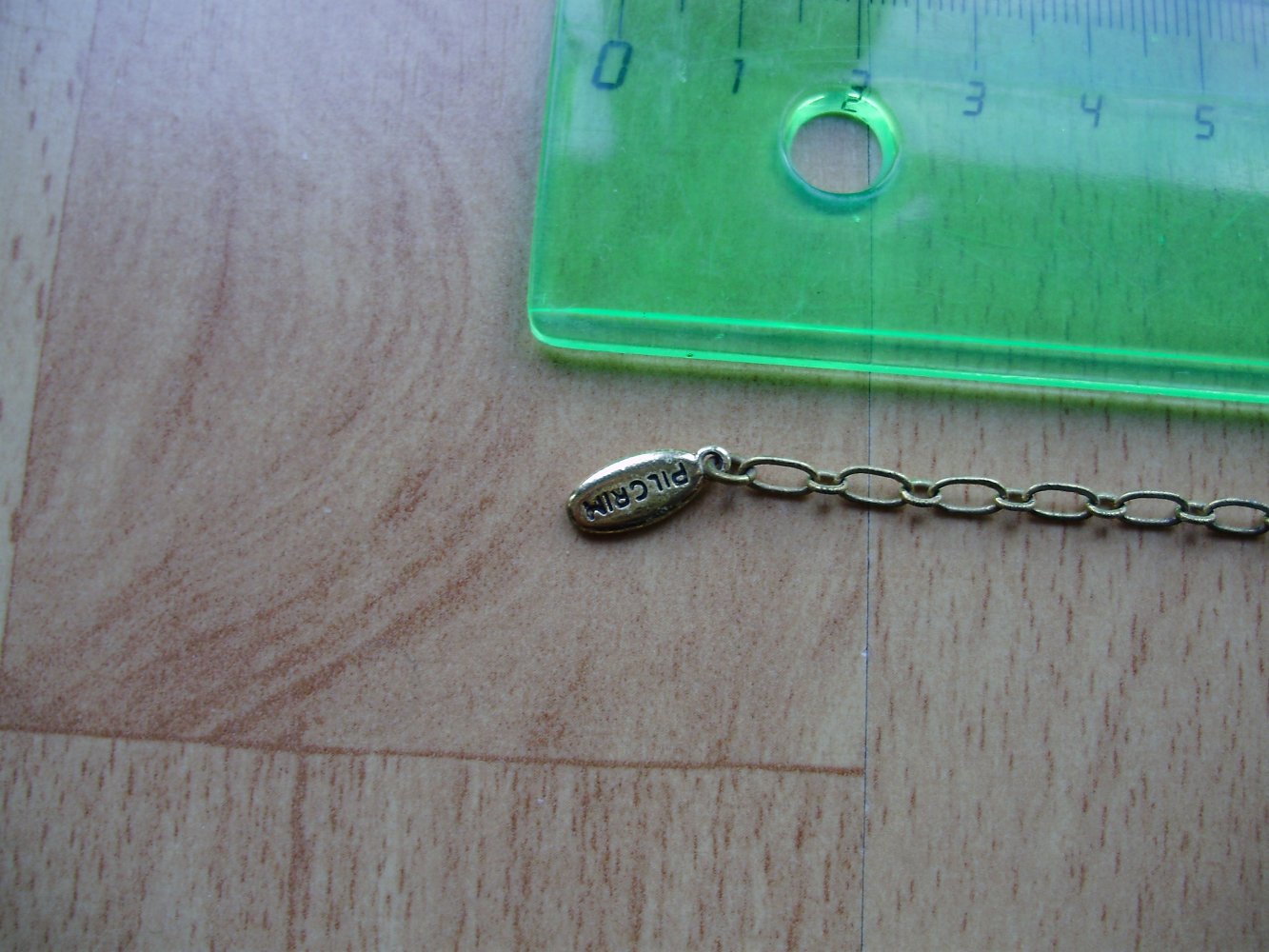 Pilgrim Armband golden braune Perlen verstellbar