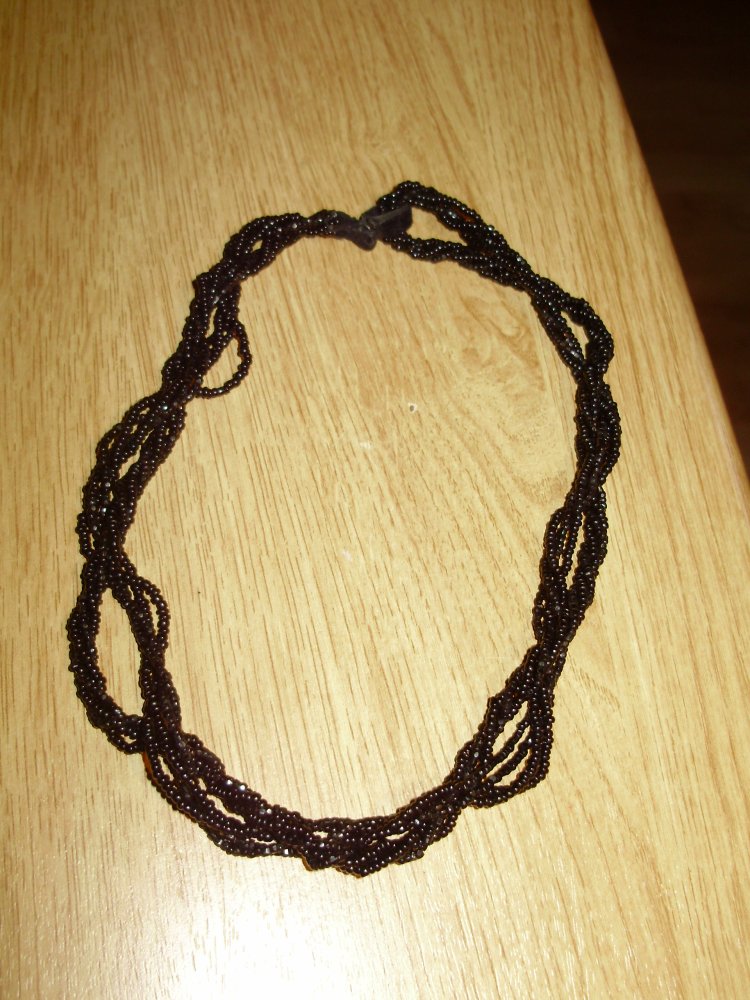 Kette mehrreihig schwarze kleine Perlen 44 cm