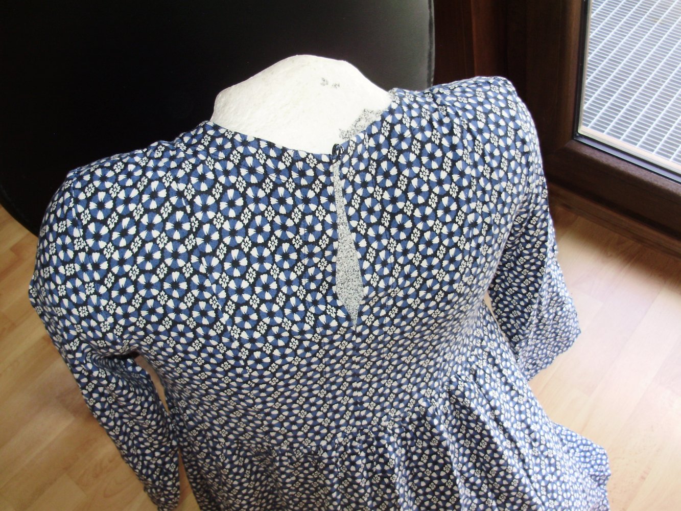 H&M Kleid 3/4 Arme blau Muster 34