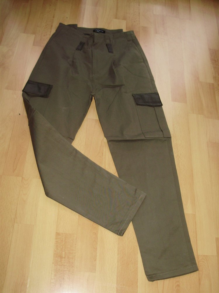 One more story Hose khaki Cargo Lederinitatdetails 36