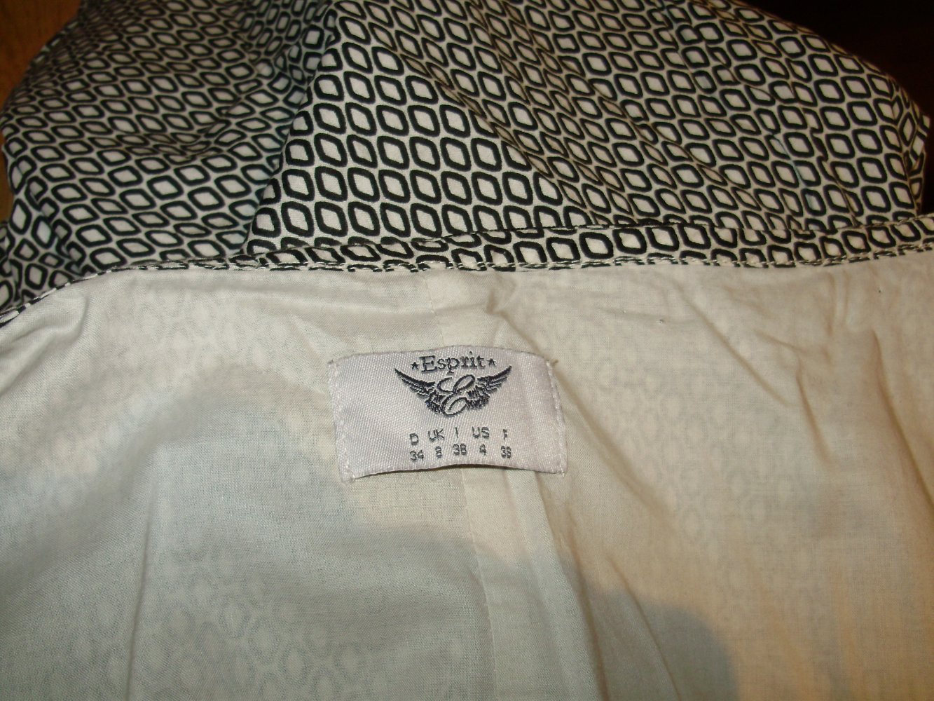 Esprit Rock ausgestellt schwarz/ weiß Muster gefüttert S