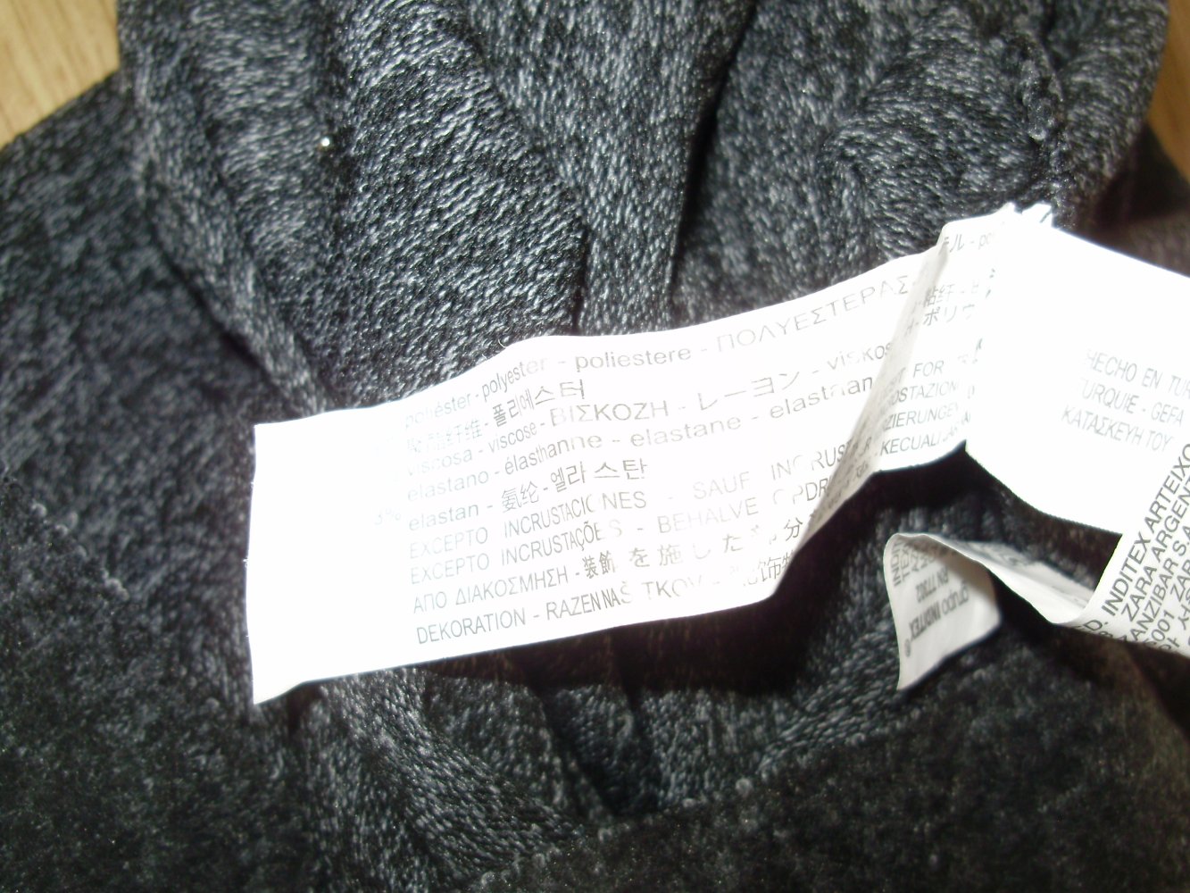 Zara Pullover kuschelweich grau Perlen M