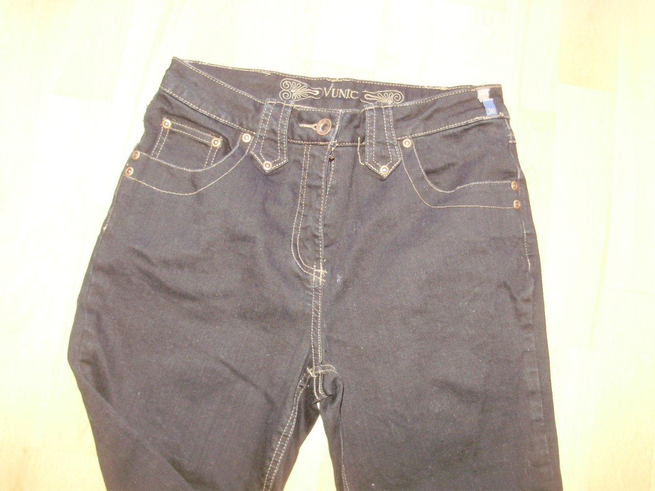 Vunic Jeans schwarz 7/ 8 Länge Gr 36 NEU