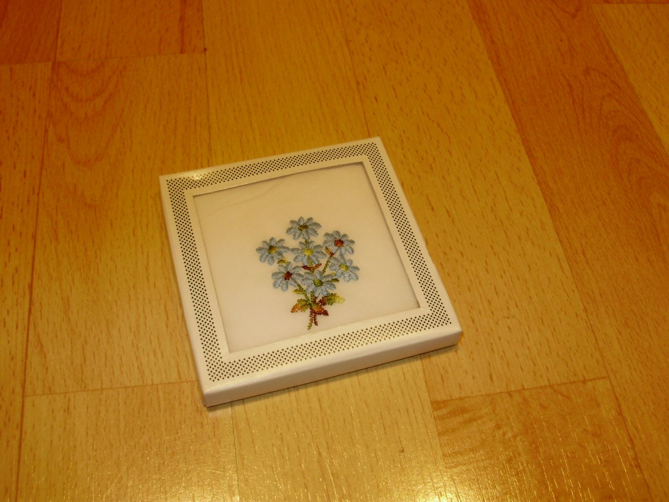 Taschentuch Vintage Blumen blau Stickerei OVP