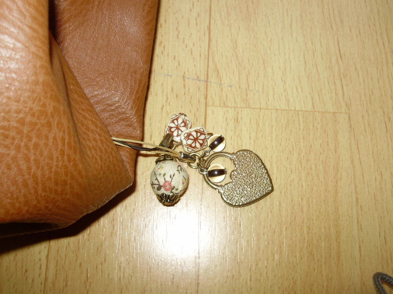 Bershka Tasche groß braun Umhänge-und Henkeltasche wie neu