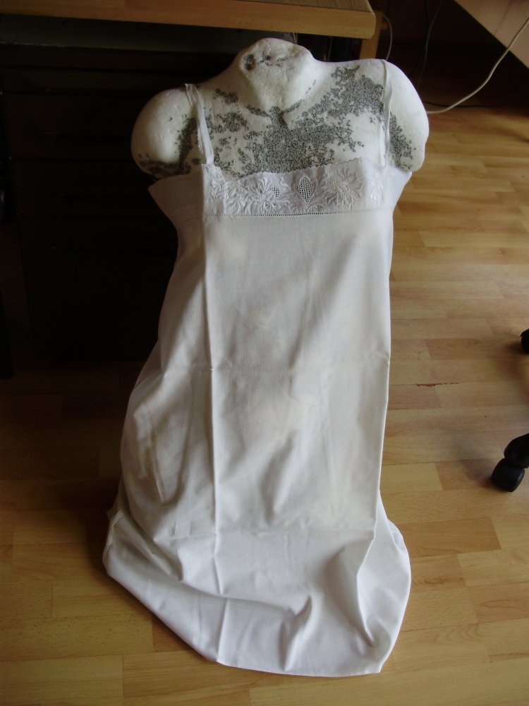 Vintage Unterkleid Nachthemd Baumwolle weiß Spitze 48