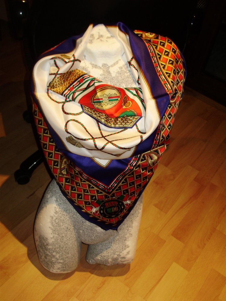 Tuch groß edel Kordel Muster NEU