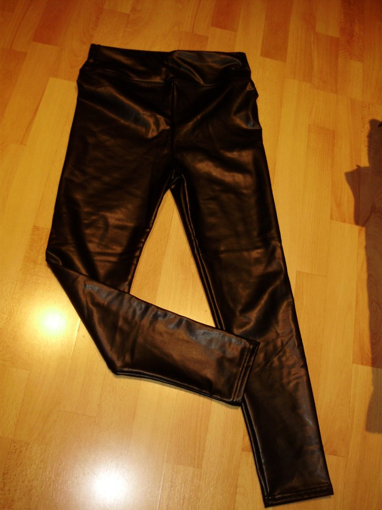 Kunstleder Hose schwarz S passend