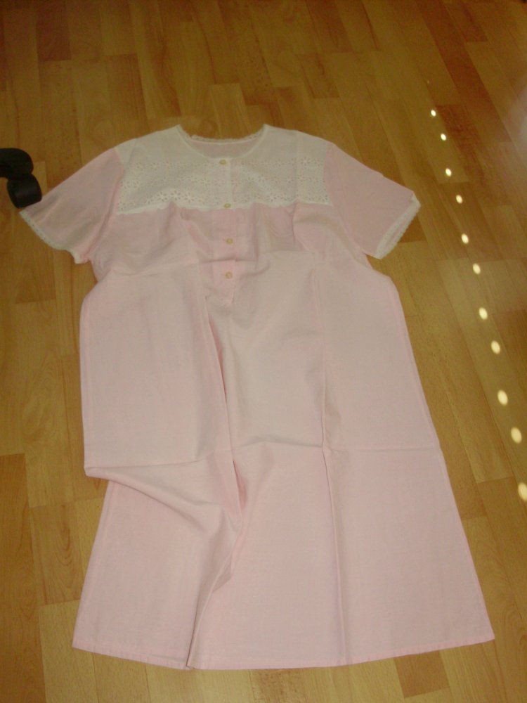 Vintage Nachthemd rosa Spitzenpasse Gr 44 passend