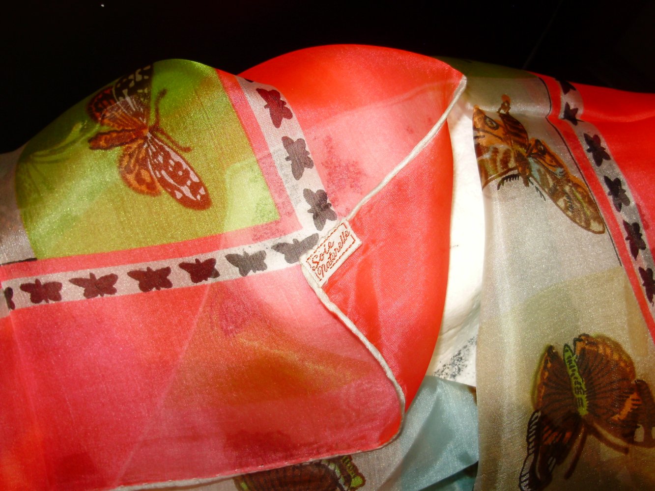 Tuch Seide Schmetterlinge 73x 72 cm Neu