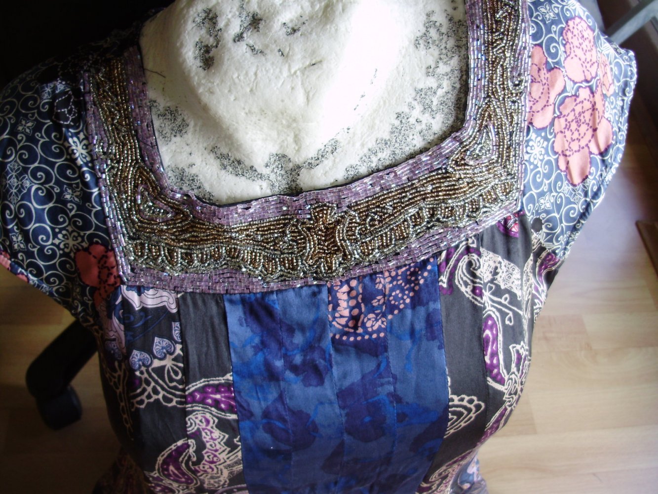 odd molly Kleid 100% Seide ausgefallen Perlenstickerei Gr 1 = S