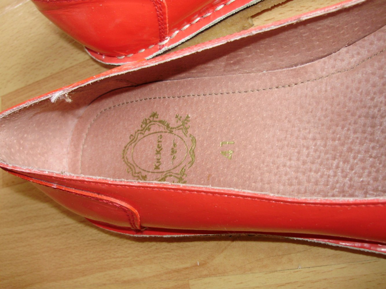 Kickers Ballerina rot Lackleder 41 NEU Etikett