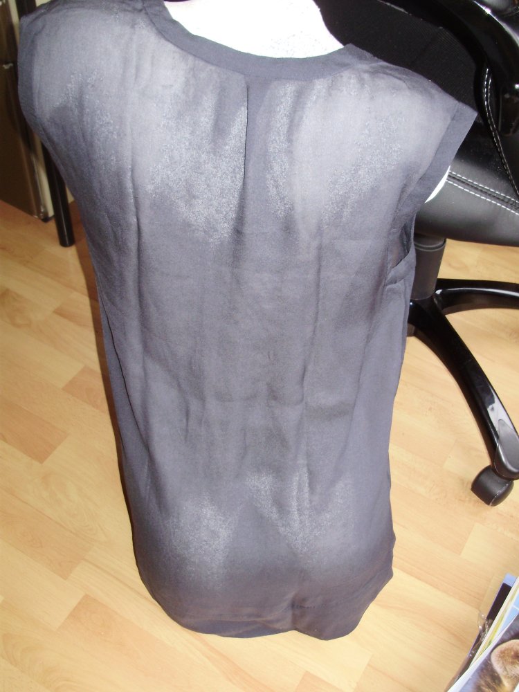 Rene Lezard Top dunkelblau große Glitzersteine 100% Seide 36