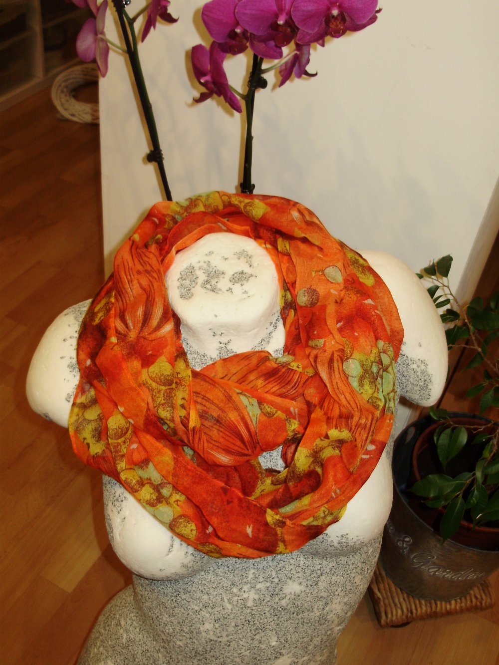 Schal Rundschal Loop orange/ rot Früchte NEU