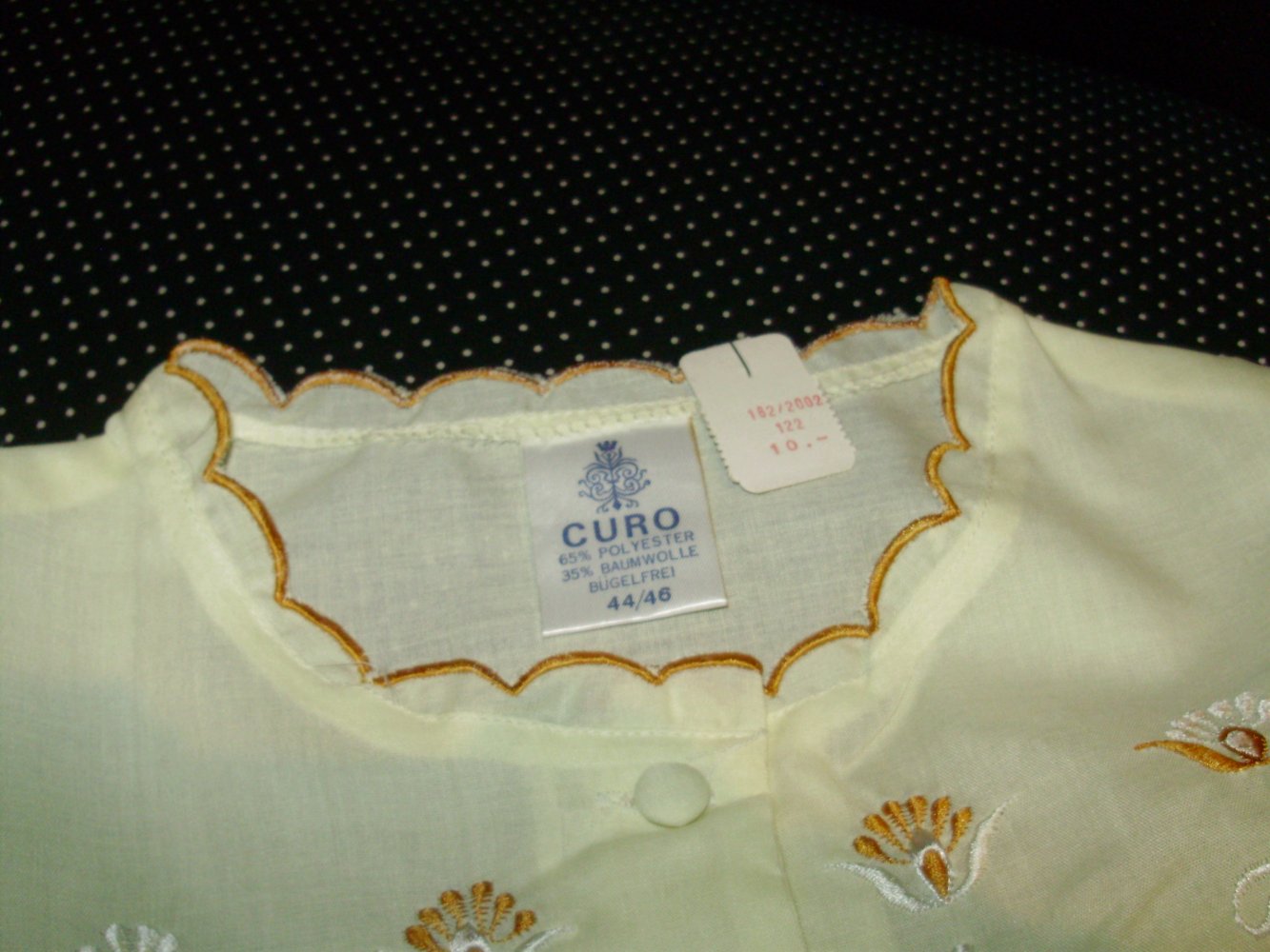 Vintage Nachthemd gelb braune Stickerei ohne Arm 44/ 46  NEU