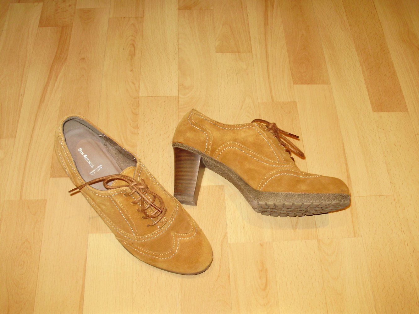 Wildleder Echt Schuhe cognacfarben Schnürung leichtes Plateau Gr 40 NEU