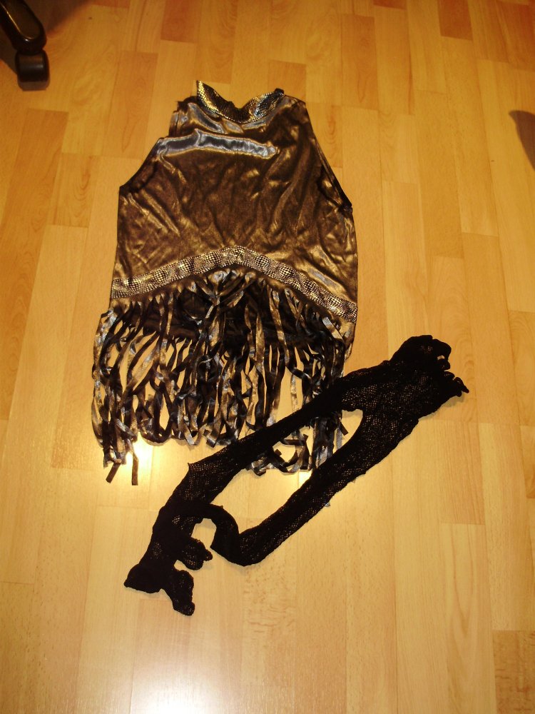 Fasching: Silber Oberteil + Netzstrumpfhose