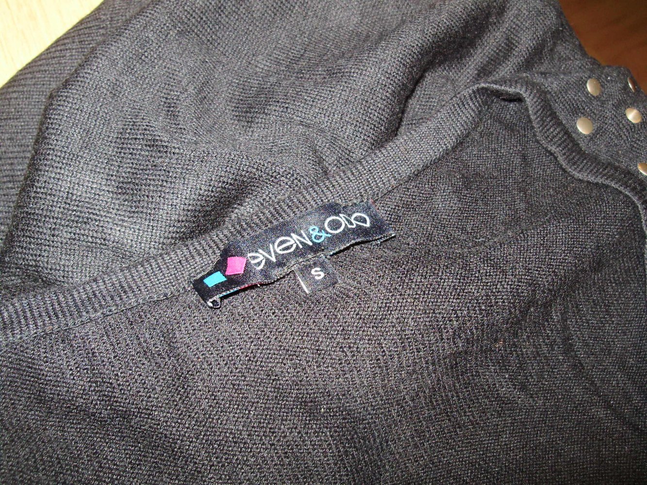 Even & Odd Feinstrick Cardigan schwarz Nieten S