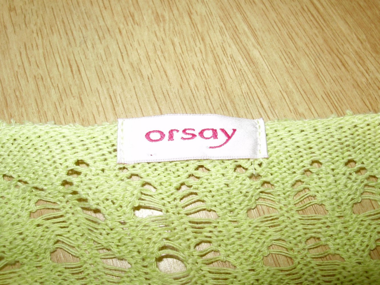 Orsay Cardigan hellgrün Lochmuster zart S