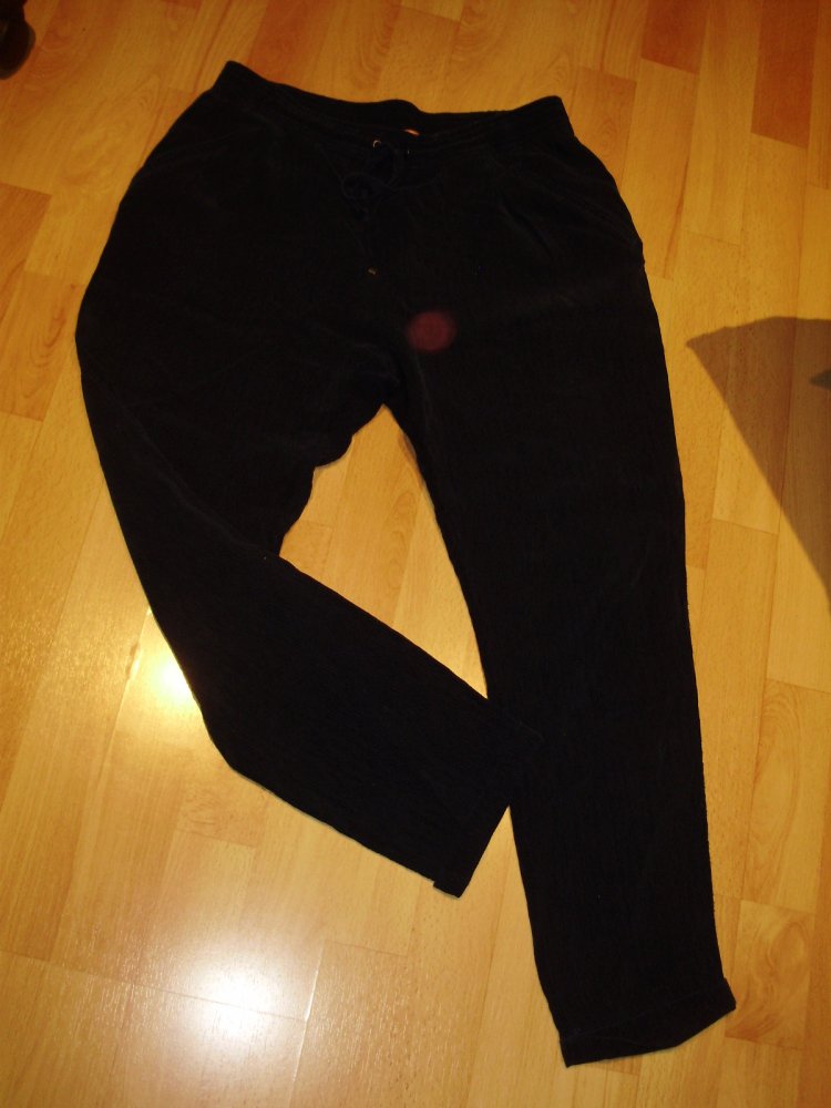 Hugo Boss Hose bequem d. blau 100% Cupro 36